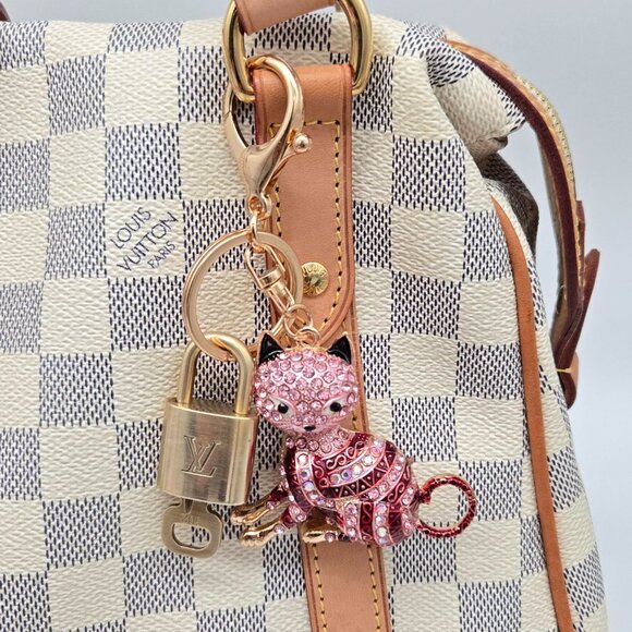 Authentic Louis Vuitton Lock & Key with Unbranded Cat Charm, Keychain 121525 - Picture 9 of 9